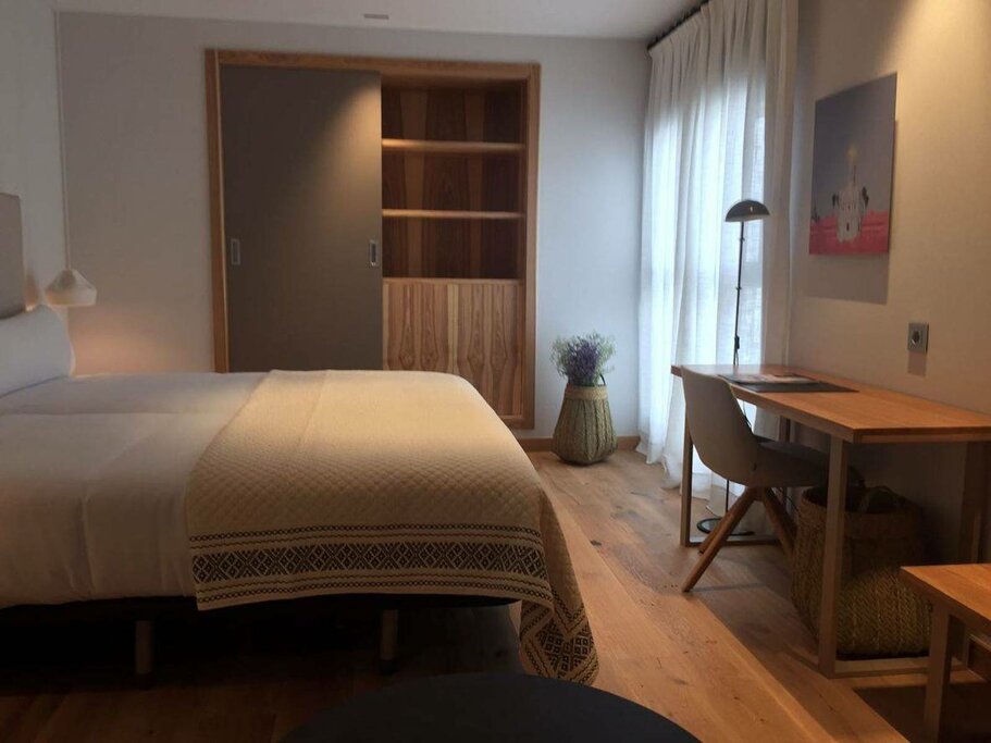 Hotel783