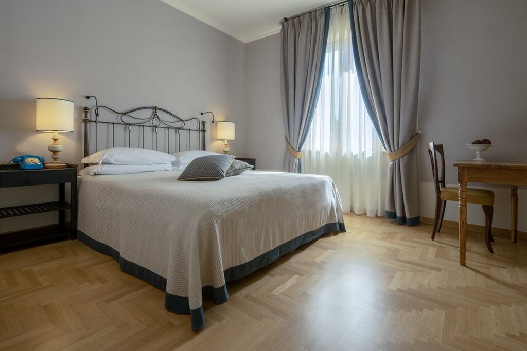 Hotel37