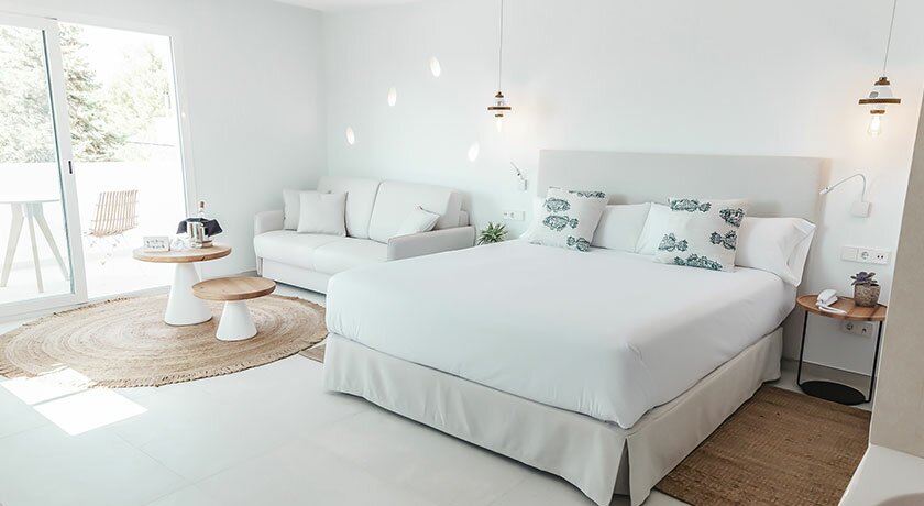 Hotel999