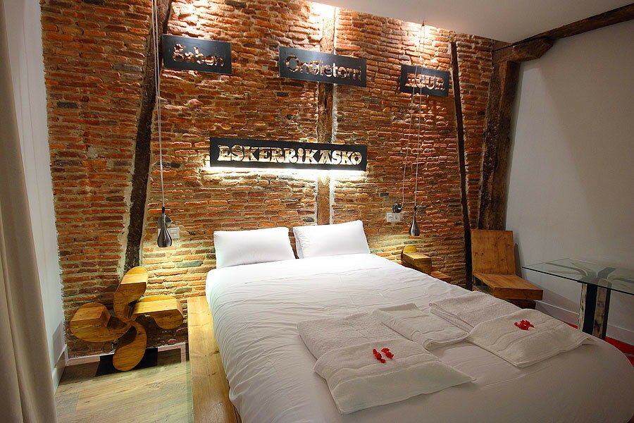 Hotel933