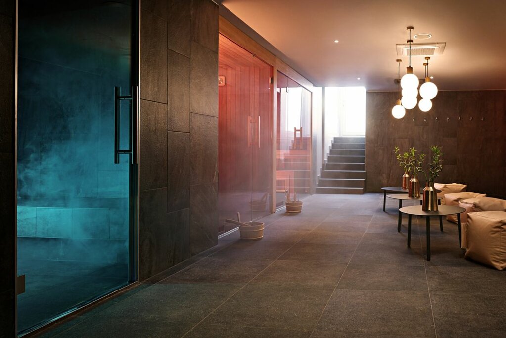 Hotel1365