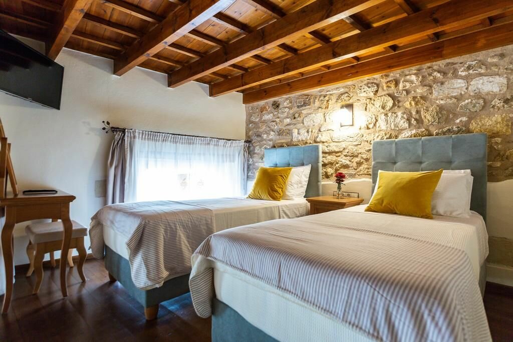 Hotel589