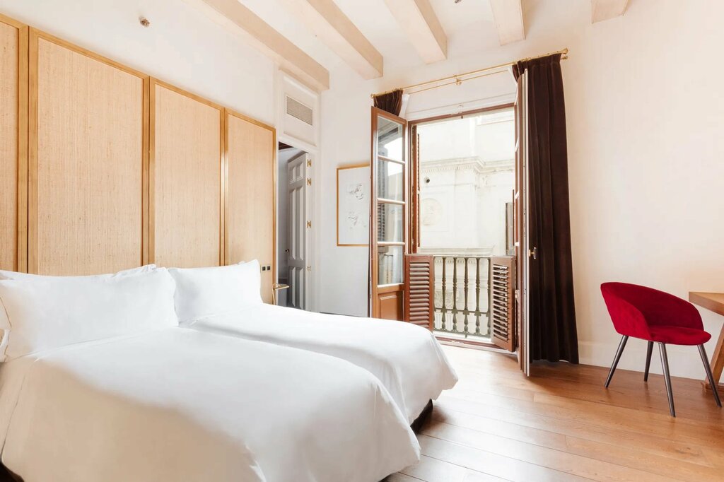 Hotel902