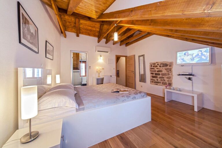 Hotel1368