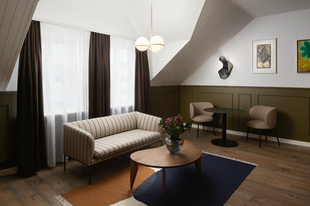 Hotel1217