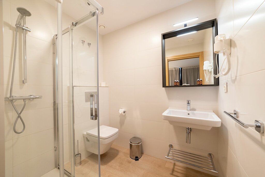 Hotel870