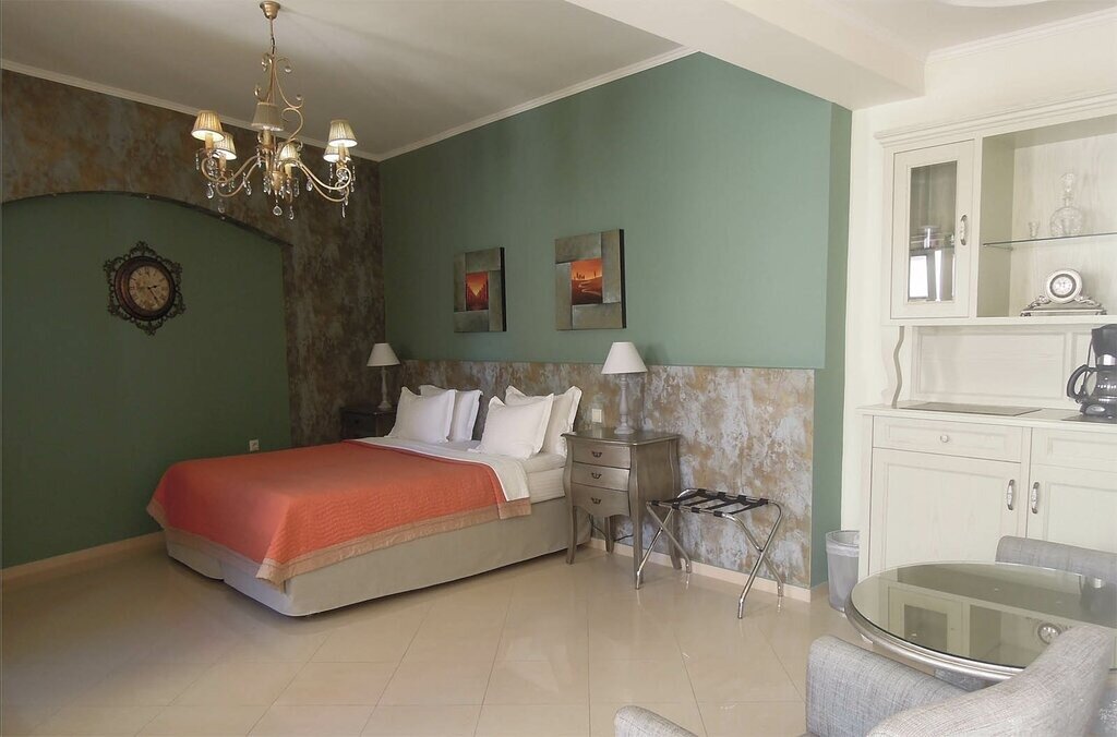 Hotel649