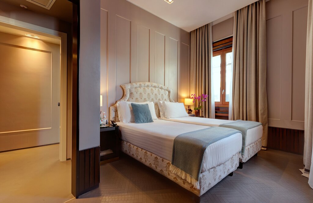 Hotel28