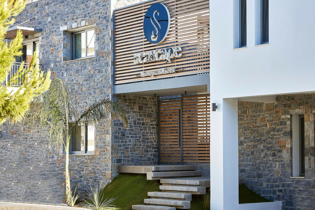 Hotel632