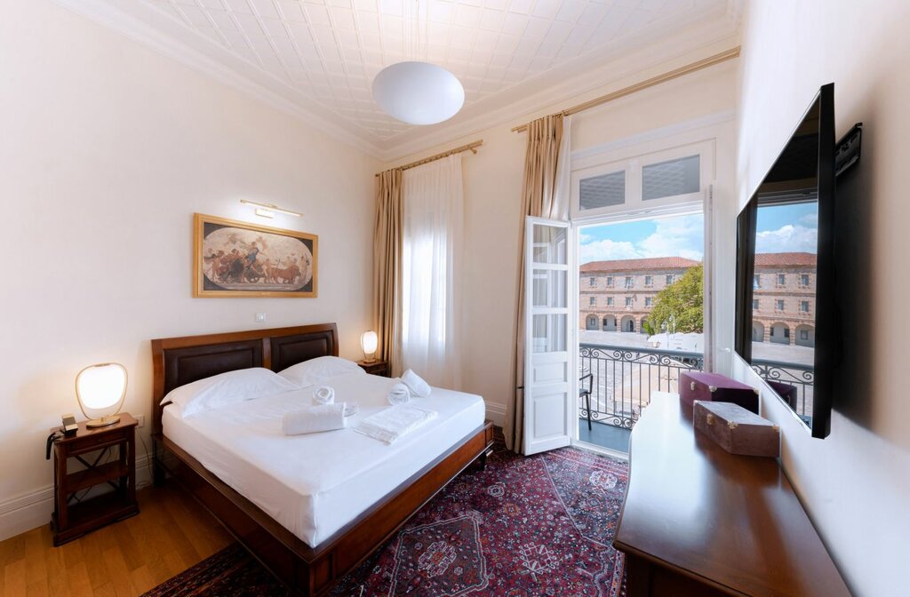 Hotel611