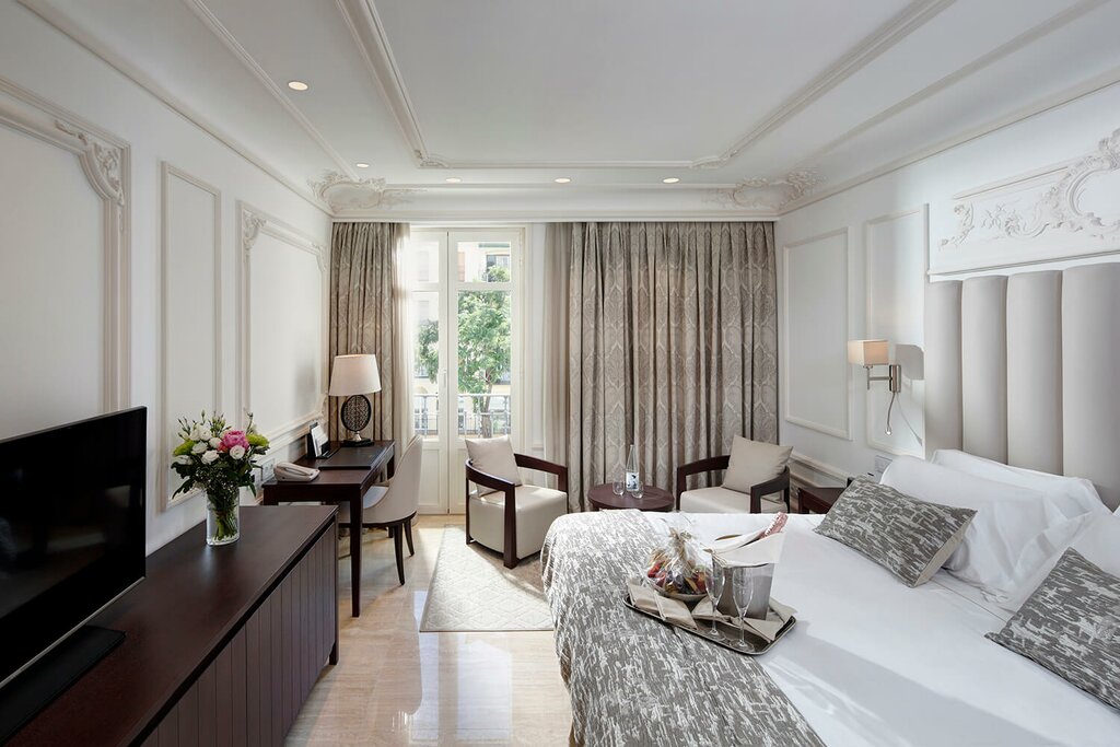 Hotel697