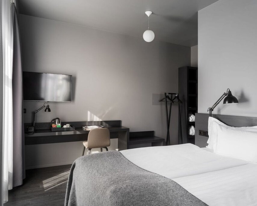 Hotel1212
