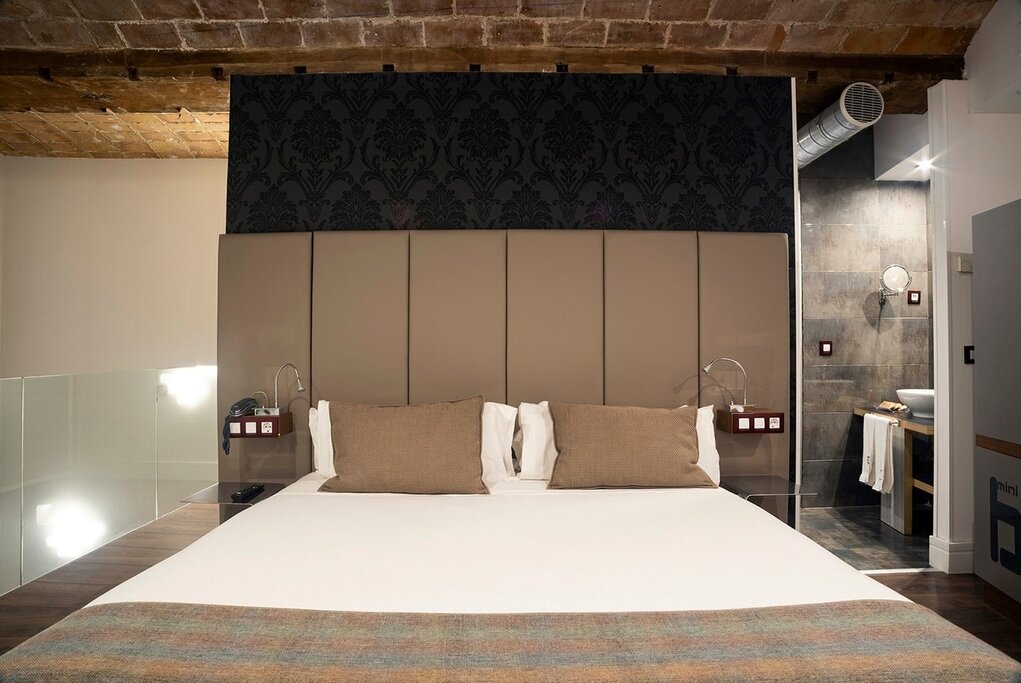 Hotel740