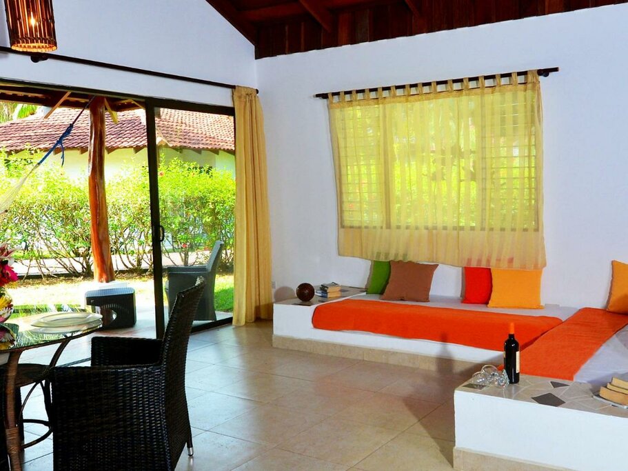 Hotel337