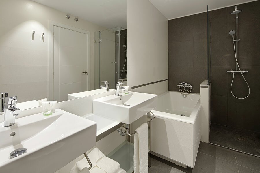 Hotel787