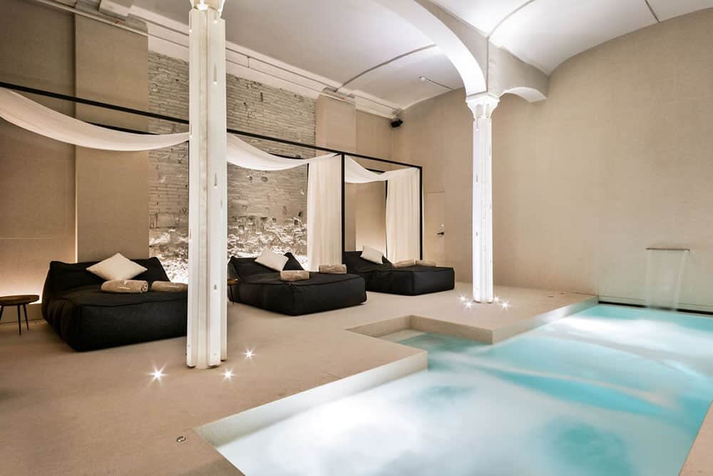 Hotel965