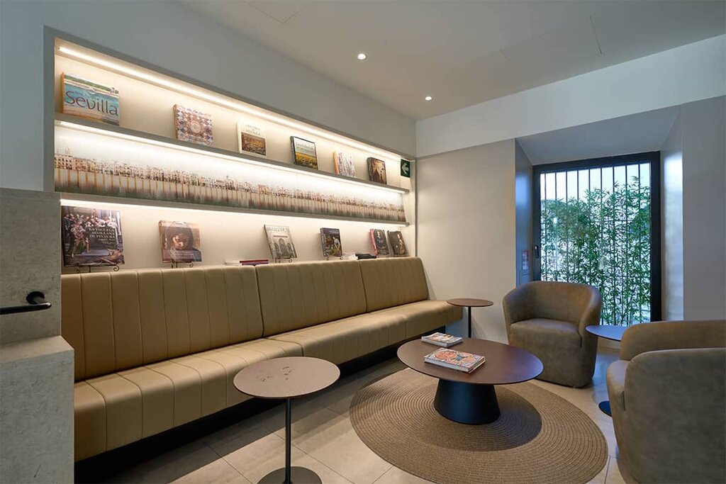 Hotel953