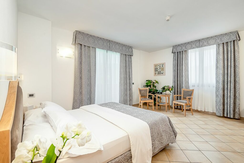 Hotel10