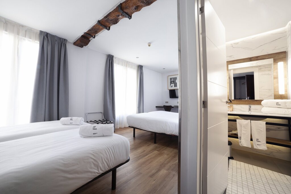 Hotel817