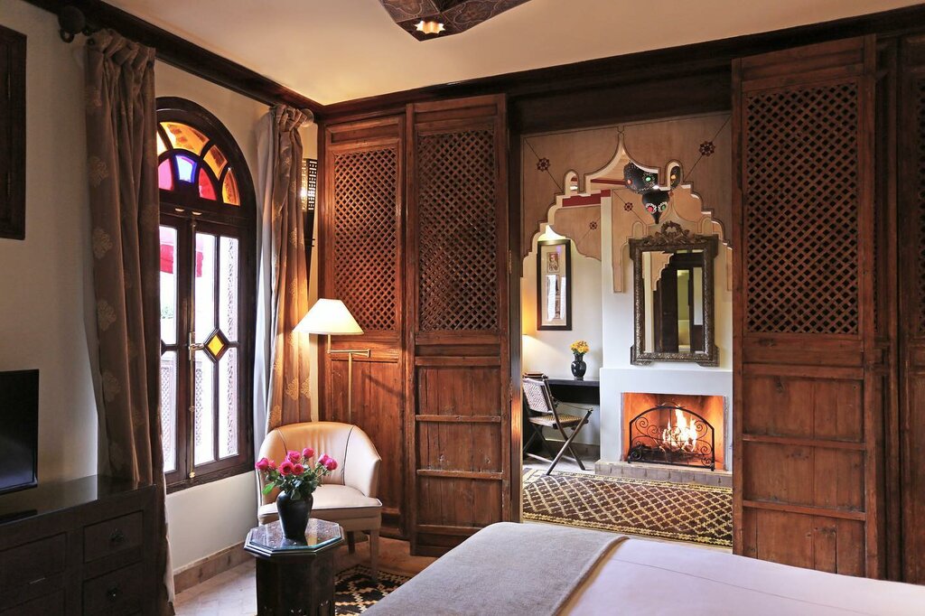 Hotel73