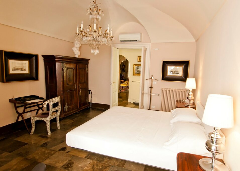 Hotel46
