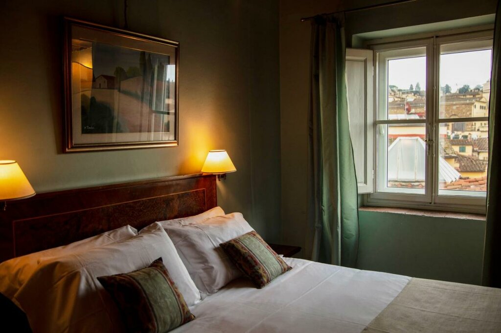 Hotel30