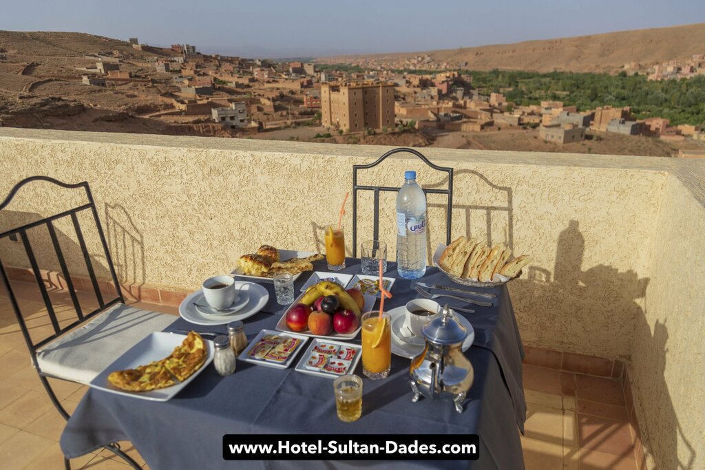 Hotel103