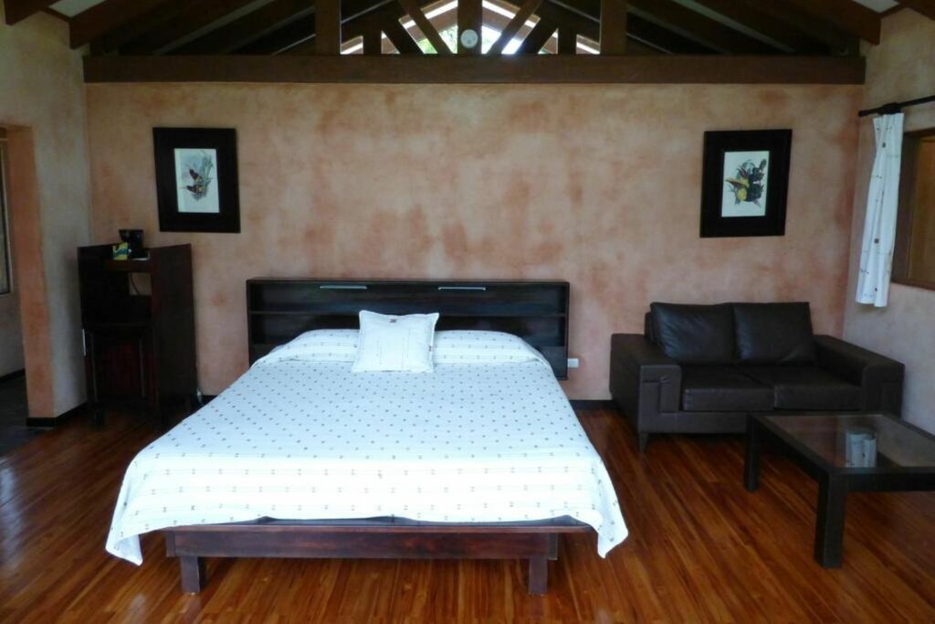 Hotel254