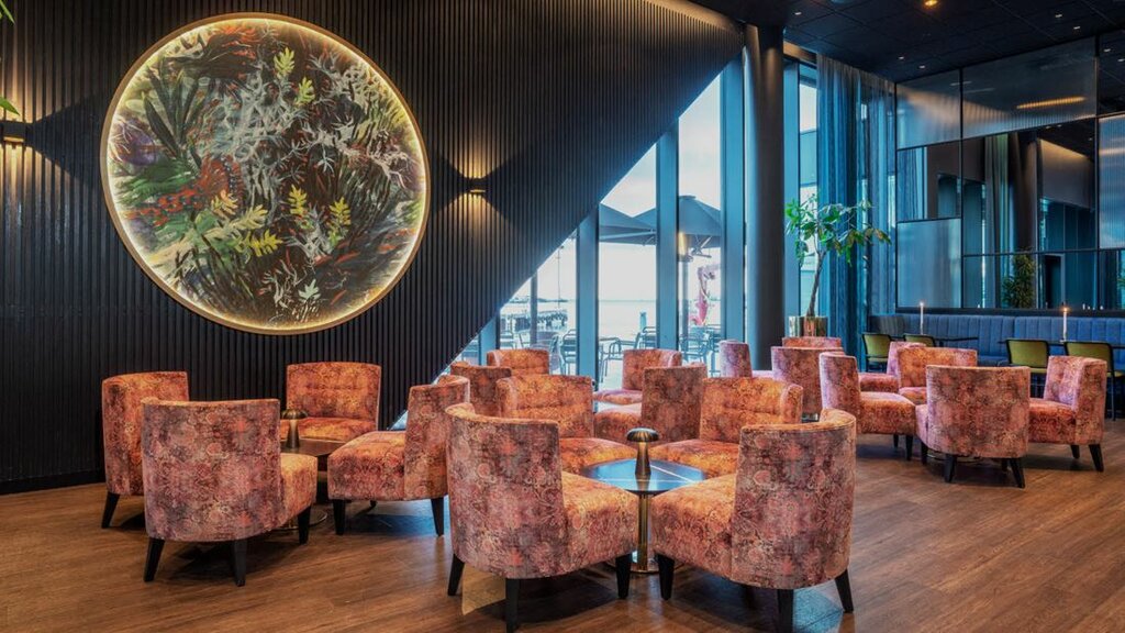 Hotel368