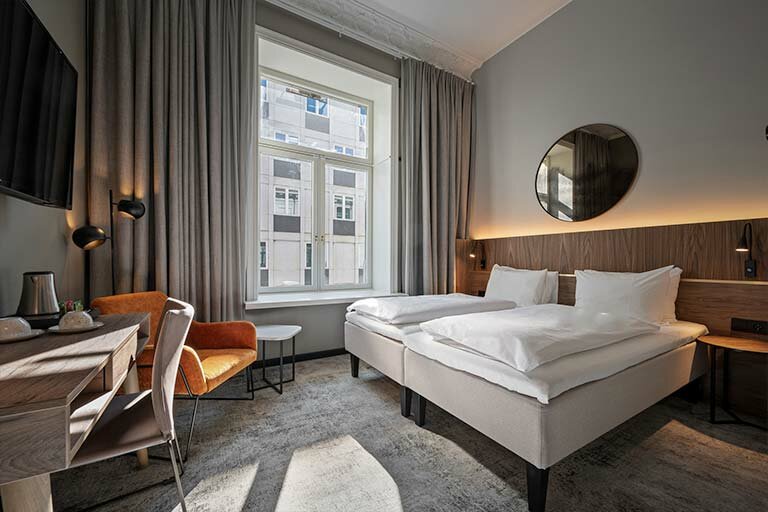 Hotel363