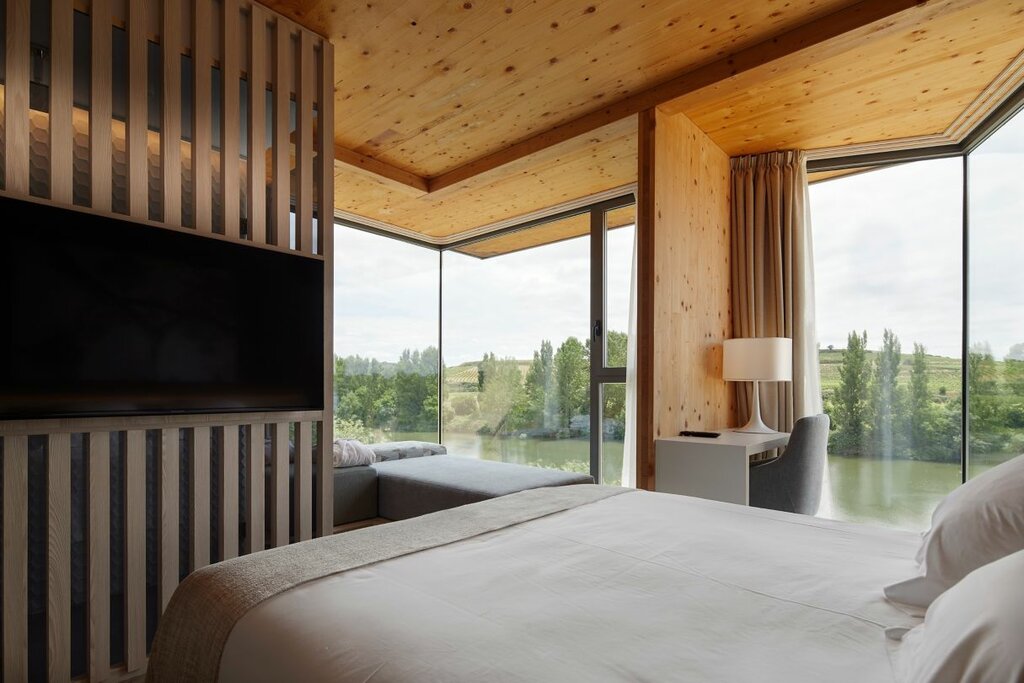 Hotel879