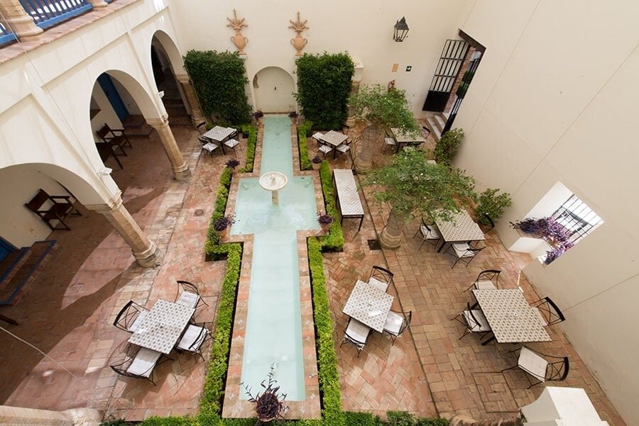 Hotel670