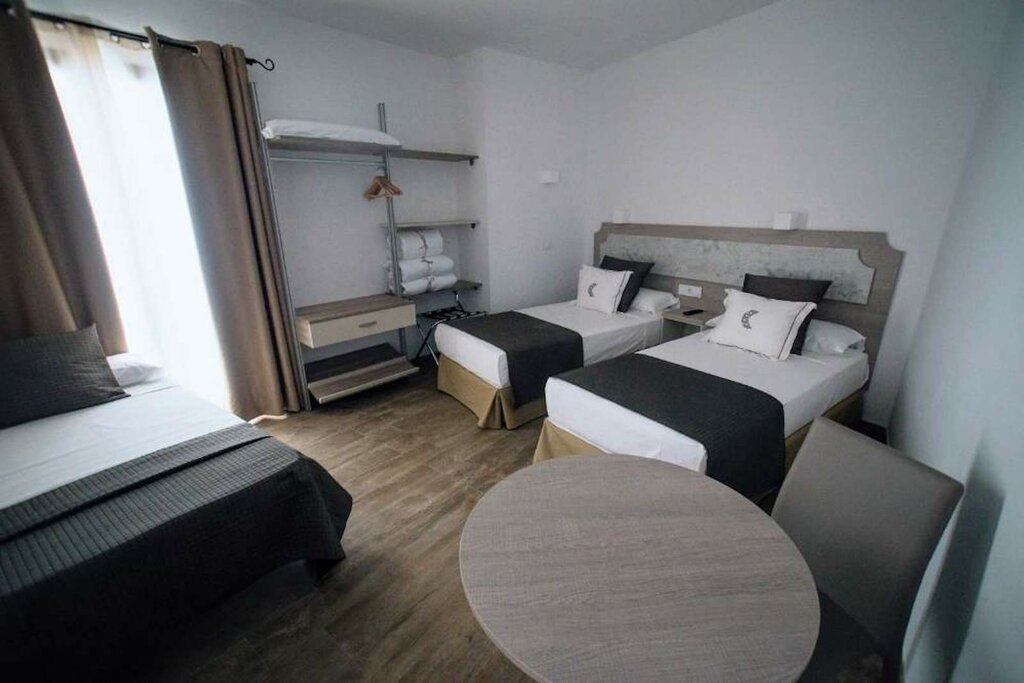 Hotel945