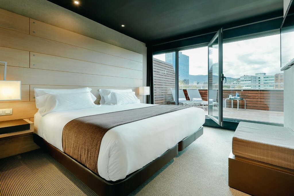 Hotel764