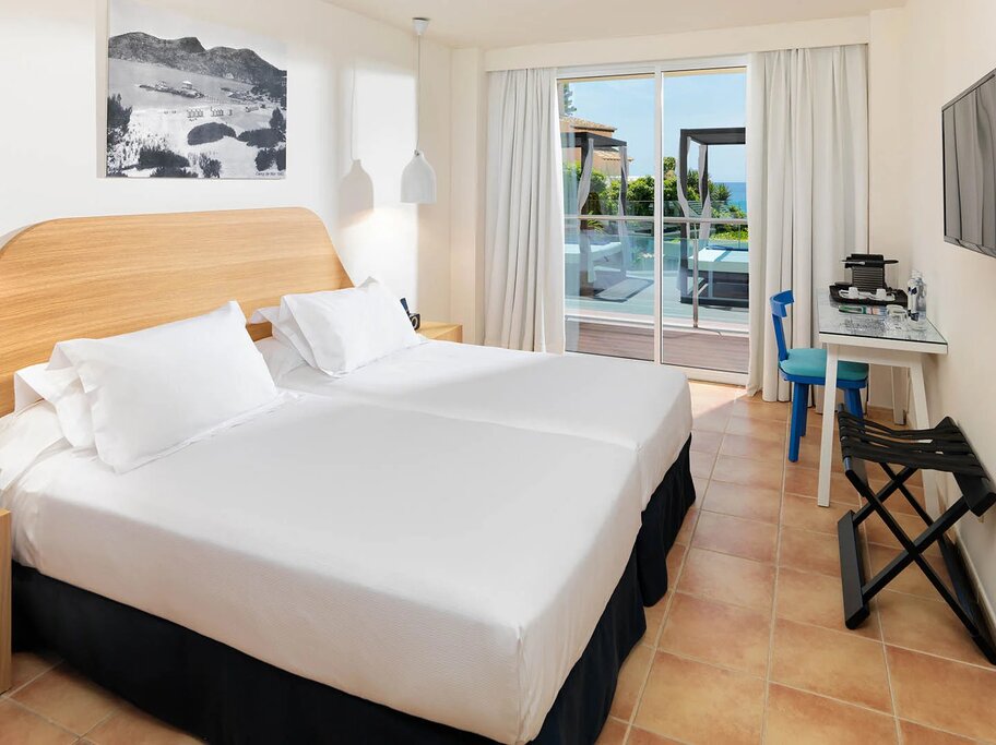 Hotel960