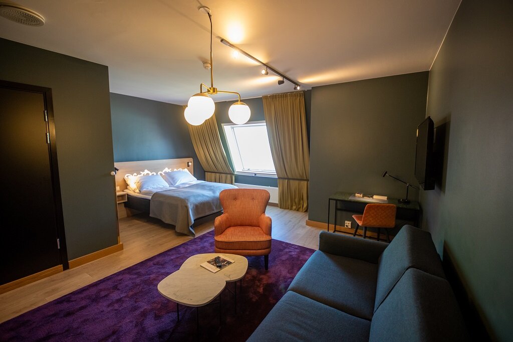 Hotel372
