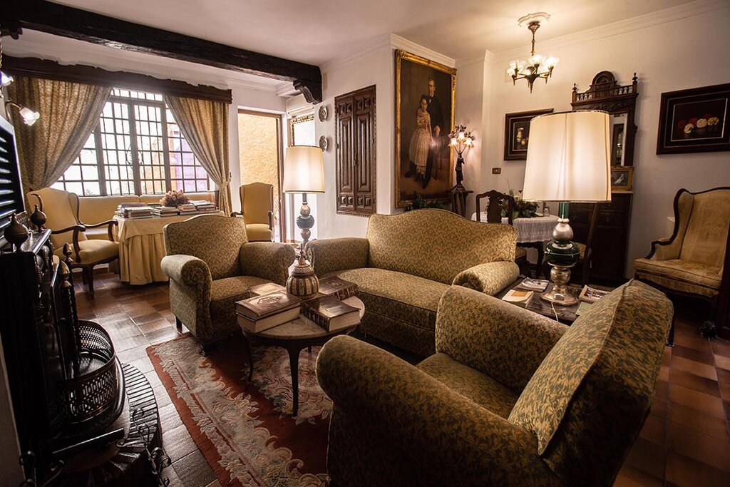 Hotel728