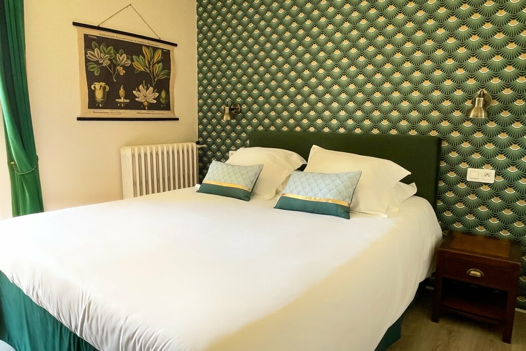 Hotel1296