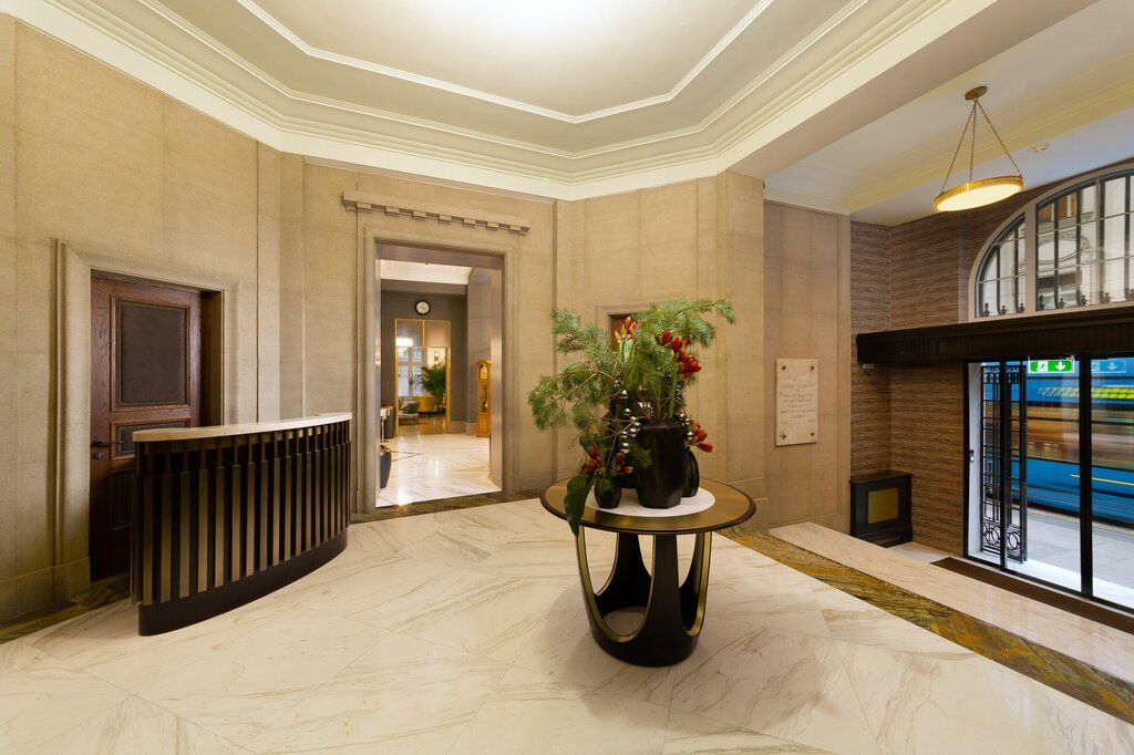 Hotel1350