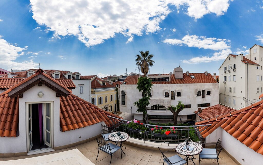 Hotel1348