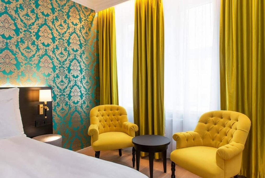 Hotel396
