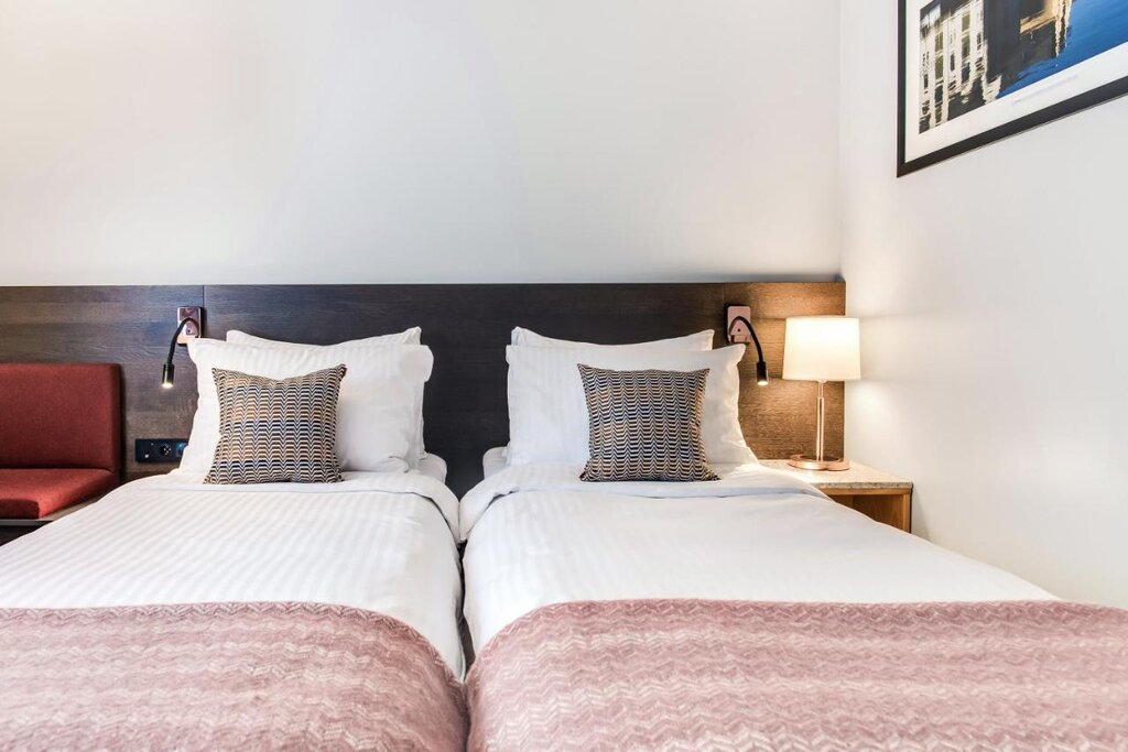 Hotel408