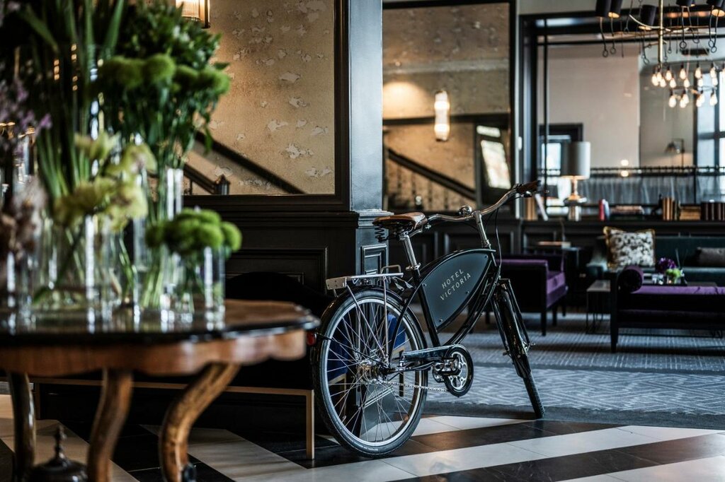 Hotel370
