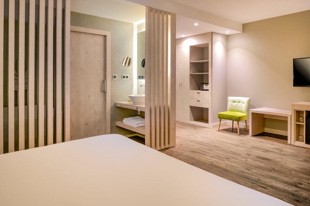Hotel879