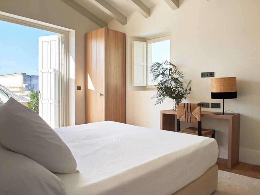 Hotel976