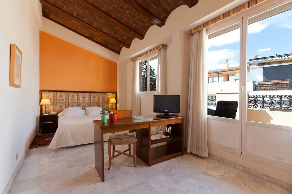 Hotel905
