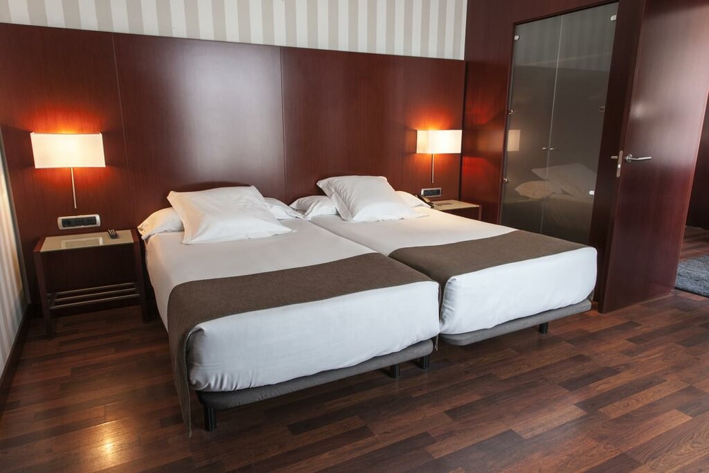 Hotel858