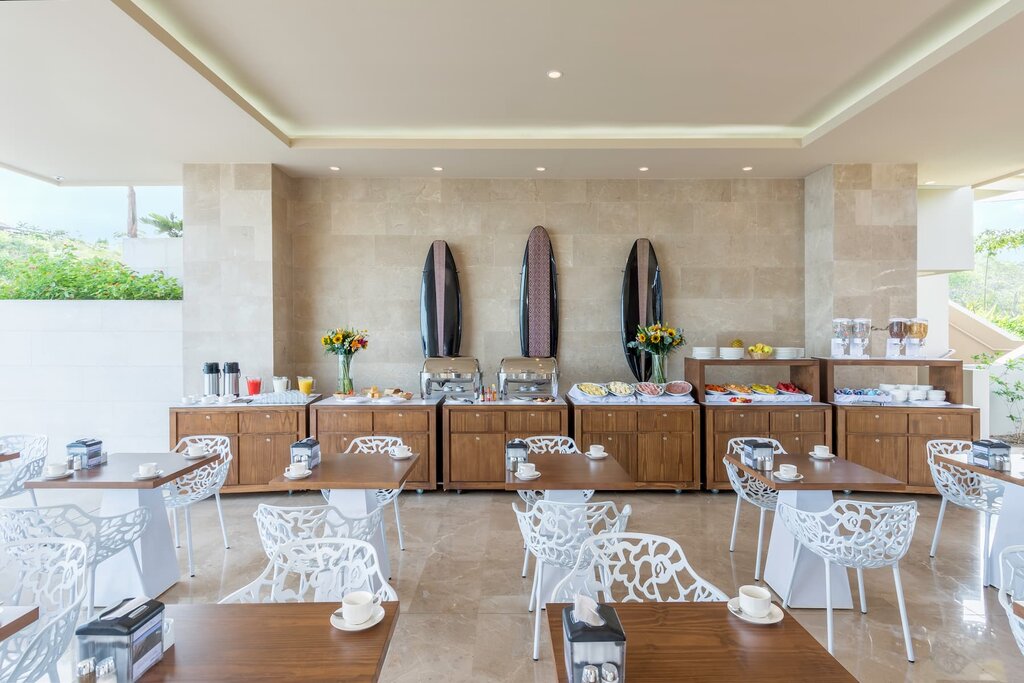 Hotel228