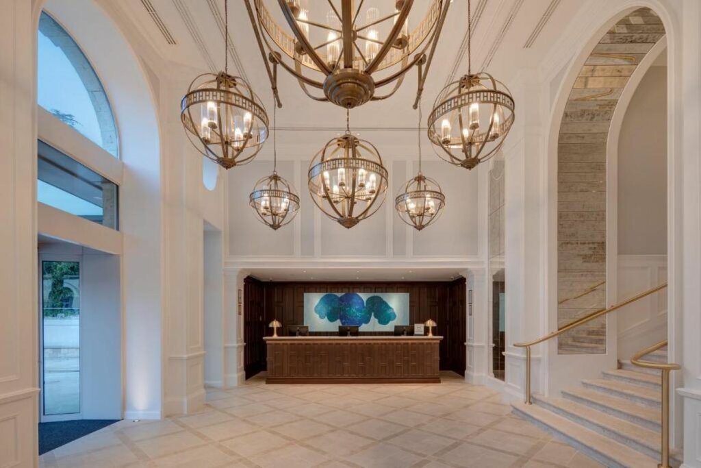 Hotel1325