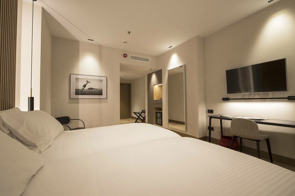 Hotel896